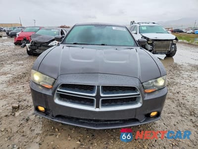 Piąte zdjęcie samochodu w środku: 2013 DODGE CHARGER R VIN:2C3CDXDT5DH552839 - miniatura