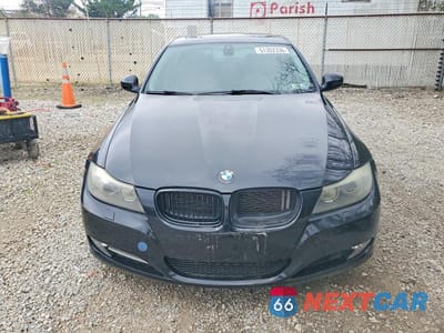 Piąte zdjęcie samochodu w środku: 2011 BMW 335 XI VIN:WBAPL5C58BA918969 - miniatura