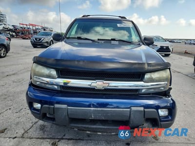 Piąte zdjęcie samochodu w środku: 2004 CHEVROLET TRAILBLAZER EXT LS VIN:1GNET16S146188114 - miniatura