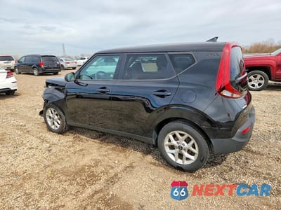 Drugie zdjęcie samochodu z przodu: 2021 KIA SOUL S VIN:KNDJ23AU0M7763912 - miniatura
