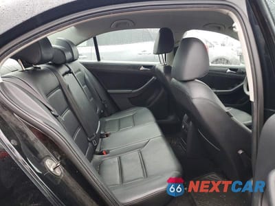 Zdjęcie 10 z 12 samochodu: 2014 VOLKSWAGEN JETTA SE VIN:3VWD17AJ9EM377524 - miniatura