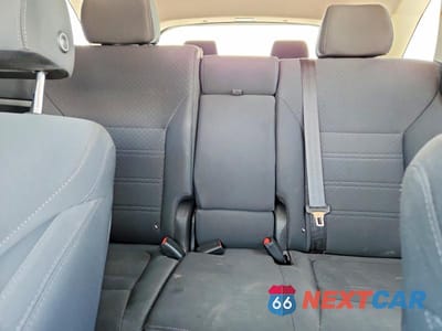 Zdjęcie 10 z 13 samochodu: 2019 KIA SORENTO S V6 VIN:5XYPG4A59KG591650 - miniatura