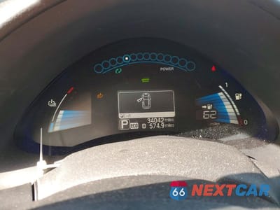 Zdjęcie 9 z 14 samochodu: 2013 NISSAN LEAF S VIN:1N4AZ0CP1DC409766 - miniatura
