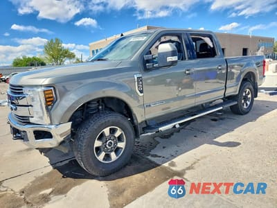 2019 FORD F350 SUPER DUTY 1FT8W3BT0KED97256 - główne zdjęcie licytacji z USA - miniatura