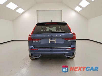 Zdjęcie 6 z 14 samochodu: 2026 VOLVO XC60 PLUS VIN:YV4M12RC4T1458059 - miniatura