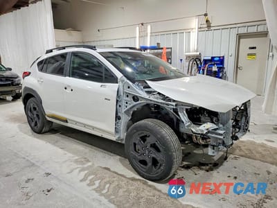 Czwarte zdjęcie samochodu z boku: 2025 SUBARU CROSSTREK SPORT VIN:4S4GUHF61S3757547 - miniatura