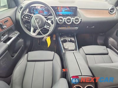 Zdjęcie 8 z 13 samochodu: 2023 MERCEDES-BENZ GLA 250 VIN:W1N4N4GB2PJ529089 - miniatura