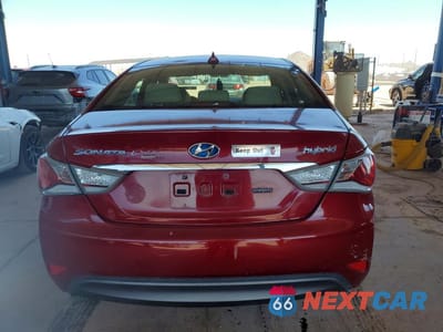Zdjęcie 6 z 12 samochodu: 2013 HYUNDAI SONATA HYBRID VIN:KMHEC4A44DA098502 - miniatura