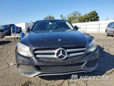 Piąte zdjęcie samochodu w środku: 2016 MERCEDES-BENZ C 300 VIN:55SWF4JB2GU132879 - miniatura