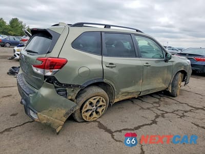 Trzecie zdjęcie samochodu z tyłu: 2021 SUBARU FORESTER LIMITED VIN:JF2SKAFC0MH419064 - miniatura