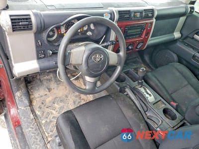 Zdjęcie 8 z 12 samochodu: 2008 TOYOTA FJ CRUISER BASE VIN:JTEZU11F18K003179 - miniatura