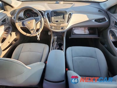 Zdjęcie 8 z 12 samochodu: 2017 CHEVROLET MALIBU LS VIN:1G1ZC5ST4HF104561 - miniatura