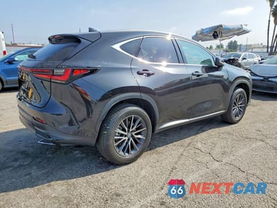Trzecie zdjęcie samochodu z tyłu: 2026 LEXUS NX 350H PREMIUM VIN:2T2GKCEZ1TC070369 - miniatura