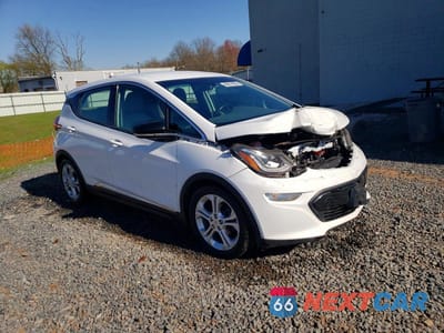 Czwarte zdjęcie samochodu z boku: 2017 CHEVROLET BOLT EV LT VIN:1G1FW6S03H4179172 - miniatura