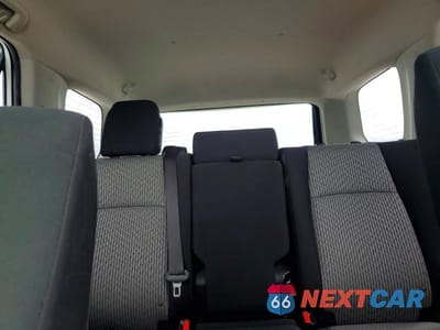 Zdjęcie 10 z 12 samochodu: 2024 TOYOTA 4RUNNER SR5 VIN:JTEMU5JR2R6284317 - miniatura