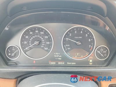 Zdjęcie 9 z 12 samochodu: 2012 BMW 328 I VIN:WBA3A5C56CF345157 - miniatura