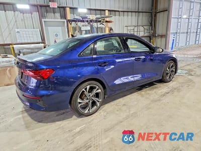 Trzecie zdjęcie samochodu z tyłu: 2023 AUDI A3 PREMIUM PLUS VIN:WAUHUDGY4PA071746 - miniatura