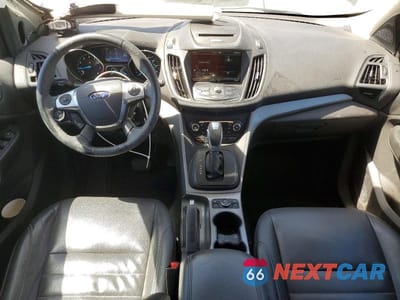 Zdjęcie 8 z 13 samochodu: 2015 FORD ESCAPE SE VIN:1FMCU9G97FUA78623 - miniatura