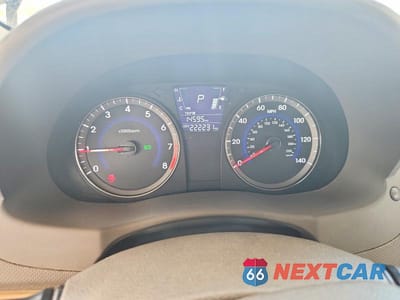 Zdjęcie 9 z 13 samochodu: 2013 HYUNDAI ACCENT GLS VIN:KMHCU4AE5DU311629 - miniatura