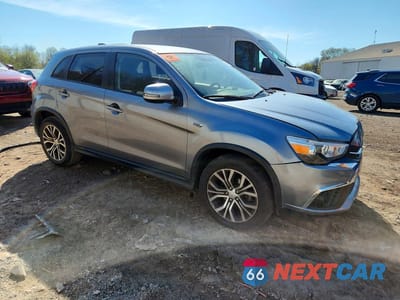 Czwarte zdjęcie samochodu z boku: 2019 MITSUBISHI OUTLANDER SPORT ES VIN:JA4AP3AUXKU035511 - miniatura
