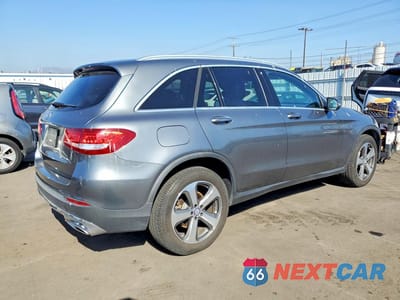 Trzecie zdjęcie samochodu z tyłu: 2017 MERCEDES-BENZ GLC 300 VIN:WDC0G4JB4HF195753 - miniatura