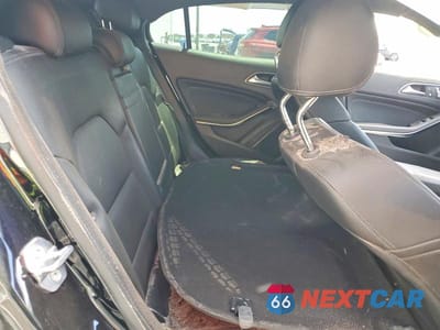 Zdjęcie 11 z 14 samochodu: 2018 MERCEDES-BENZ GLA 250 VIN:WDCTG4EB0JJ515385 - miniatura