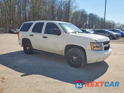 Czwarte zdjęcie samochodu z boku: 2014 CHEVROLET TAHOE POLICE VIN:1GNLC2E0XER229210 - miniatura