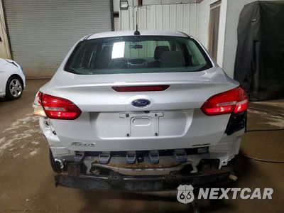 Zdjęcie 6 z 13 samochodu: 2016 FORD FOCUS S VIN:1FADP3E24GL386266 - miniatura