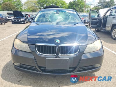 Piąte zdjęcie samochodu w środku: 2007 BMW 328 I VIN:WBAVA37527NE26176 - miniatura