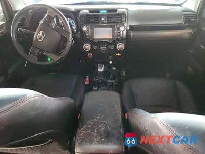 Zdjęcie 8 z 13 samochodu: 2017 TOYOTA 4RUNNER TRD PRO VIN:JTEBU5JR3H5411796 - miniatura