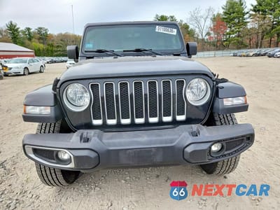 Piąte zdjęcie samochodu w środku: 2018 JEEP WRANGLER UNLIMITED SAHARA VIN:1C4HJXEN6JW213580 - miniatura
