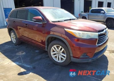 Czwarte zdjęcie samochodu z boku: 2016 TOYOTA HIGHLANDER LE VIN:5TDZARFH0GS018706 - miniatura
