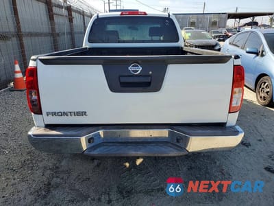 Zdjęcie 6 z 12 samochodu: 2014 NISSAN FRONTIER S VIN:1N6BD0CTXEN737720 - miniatura