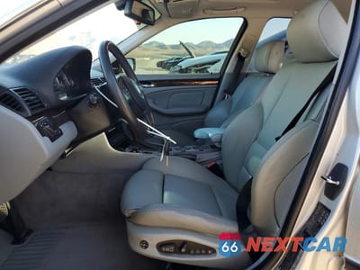 Zdjęcie 7 z 13 samochodu: 2004 BMW 330 I VIN:WBAEV534X4KM37496 - miniatura
