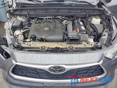 Zdjęcie 11 z 11 samochodu: 2021 TOYOTA HIGHLANDER LE VIN:5TDBZRBHXMS528606 - miniatura