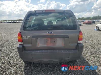 Zdjęcie 6 z 13 samochodu: 2006 FORD ESCAPE XLS VIN:1FMYU02Z96KC93425 - miniatura