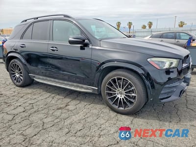 Czwarte zdjęcie samochodu z boku: 2020 MERCEDES-BENZ GLE 350 VIN:4JGFB4JB7LA136888 - miniatura