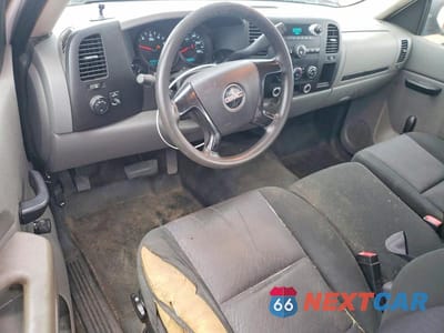 Zdjęcie 8 z 12 samochodu: 2011 GMC SIERRA C1500 VIN:1GTN1TEX9BZ219175 - miniatura