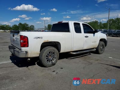 Trzecie zdjęcie samochodu z tyłu: 2012 CHEVROLET SILVERADO K1500 VIN:1GCRKPE79CZ107211 - miniatura