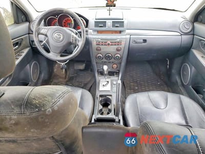Zdjęcie 8 z 12 samochodu: 2007 MAZDA 3 S VIN:JM1BK323X71668291 - miniatura