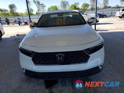 Piąte zdjęcie samochodu w środku: 2024 HONDA ACCORD EX VIN:1HGCY1F32RA043924 - miniatura