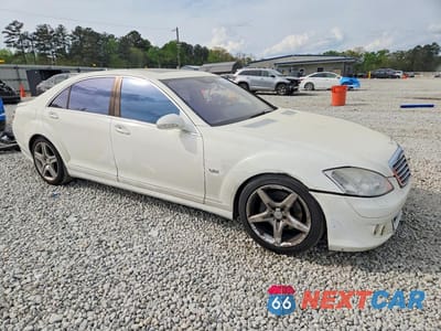 Czwarte zdjęcie samochodu z boku: 2007 MERCEDES-BENZ S 550 VIN:WDDNG71X37A030741 - miniatura