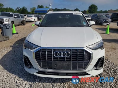 Piąte zdjęcie samochodu w środku: 2020 AUDI Q3 PREMIUM S LINE VIN:WA1DECF35L1102845 - miniatura