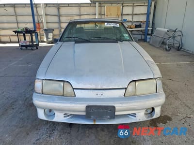 Piąte zdjęcie samochodu w środku: 1987 FORD MUSTANG GT VIN:1FABP42E4HF176004 - miniatura