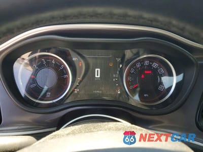Zdjęcie 9 z 12 samochodu: 2019 DODGE CHALLENGER SXT VIN:2C3CDZGG1KH752527 - miniatura