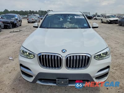 Piąte zdjęcie samochodu w środku: 2021 BMW X3 SDRIVE30I VIN:5UXTY3C04M9H13098 - miniatura