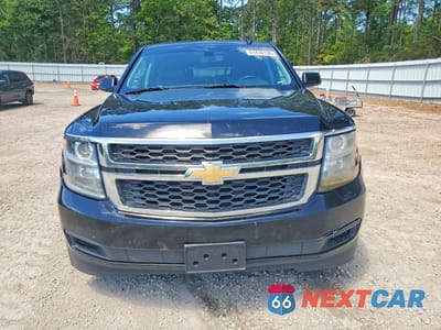 Piąte zdjęcie samochodu w środku: 2019 CHEVROLET SUBURBAN C1500 LS VIN:1GNSCGKC3KR180578 - miniatura