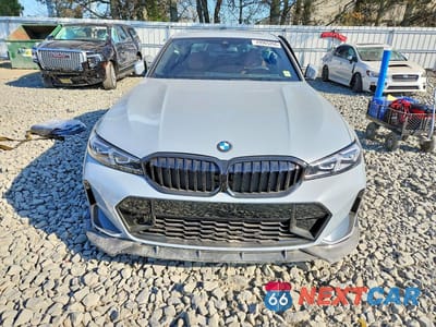 Piąte zdjęcie samochodu w środku: 2023 BMW 330XI VIN:3MW89FF09P8D03052 - miniatura