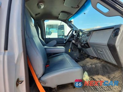Zdjęcie 11 z 13 samochodu: 2018 FORD F650 SUPER DUTY BOX TRUCK VIN:1FDNF6DC2JDF03109 - miniatura