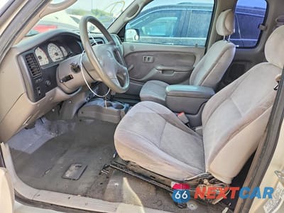 Zdjęcie 7 z 12 samochodu: 2004 TOYOTA TACOMA XTRACAB PRERUNNER VIN:5TESM92N84Z405863 - miniatura